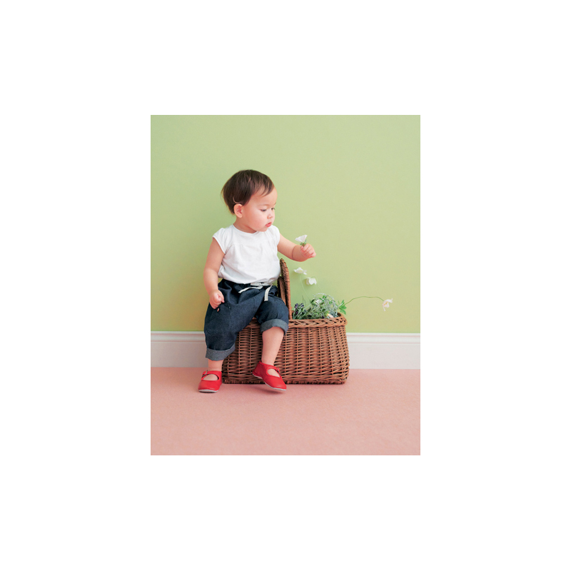 Livre : Little girl : 20 modèles à coudre pour les filles de 4 à 10 ans, le  livre de Yoshiko Tsukiori - Hachette Pratique - 9782012305144